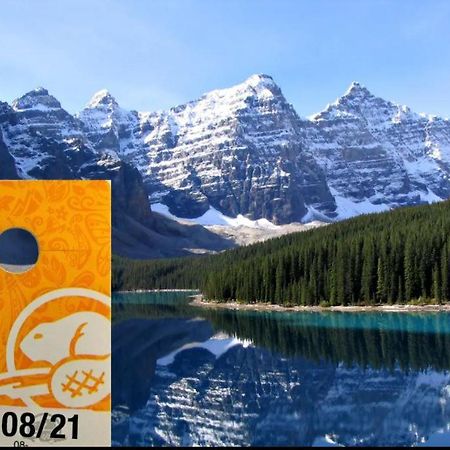 Hotel Spectacular Penthouse With Amazing Views, Indoor Pool And Hot Tub Canmore Exterior foto